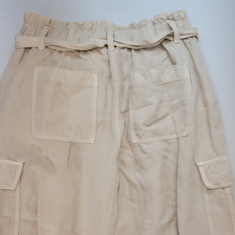 American Eagle Cargo Joggers Womens 10 Short Tan Paperbag Waist Lyocell Utility - Picture 4 of 10